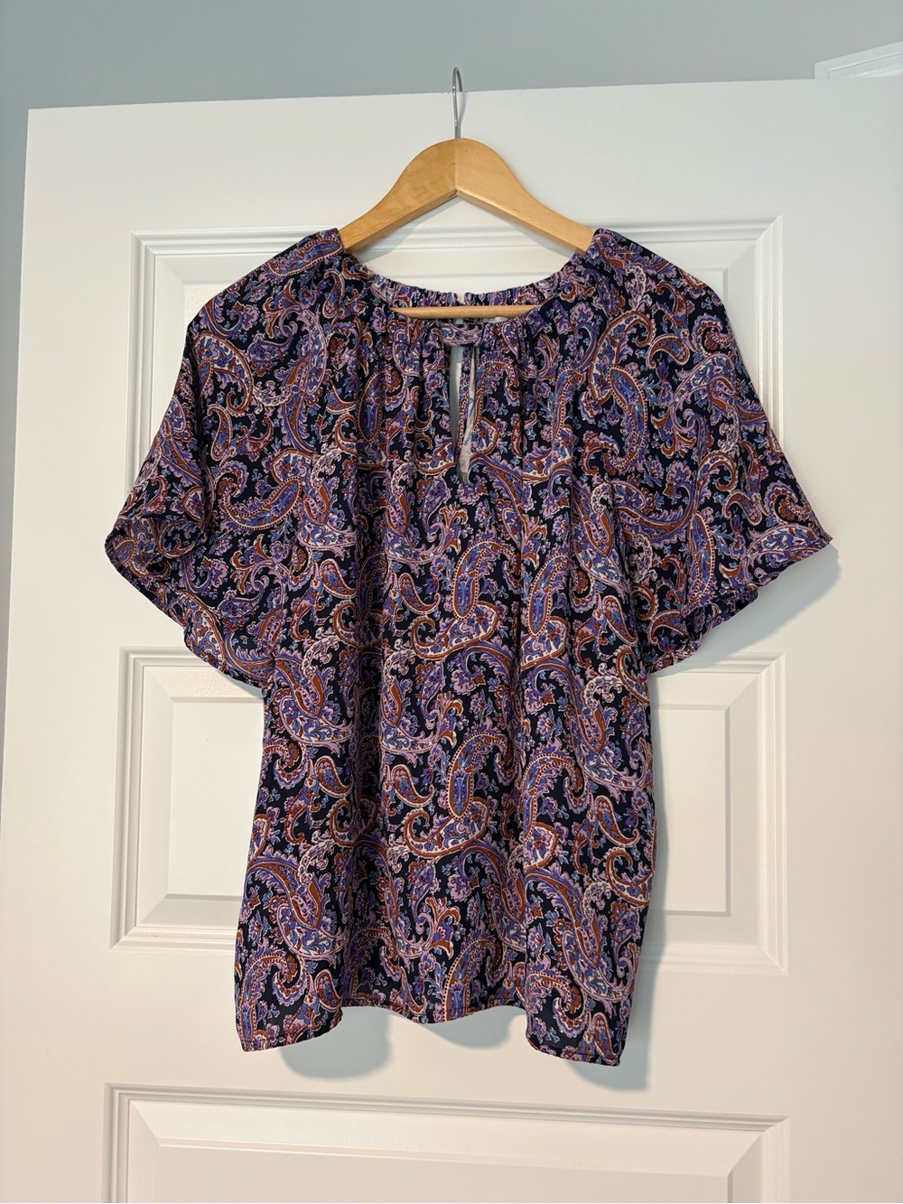 LOFT Purple Paisley Office Wear Boss Lady Timeless Feminine Classy Top Large